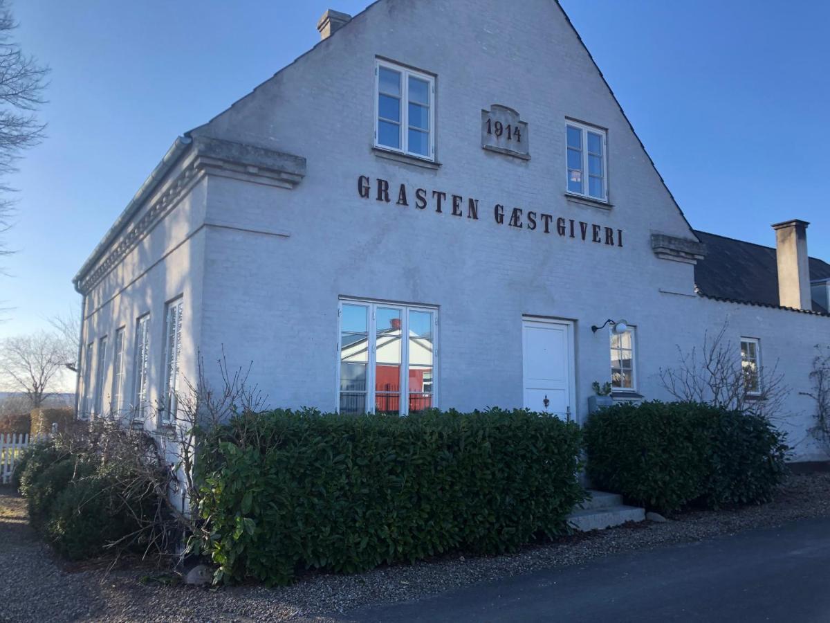 Det Gamle Badehotel I Grasten Svendborg Exterior foto